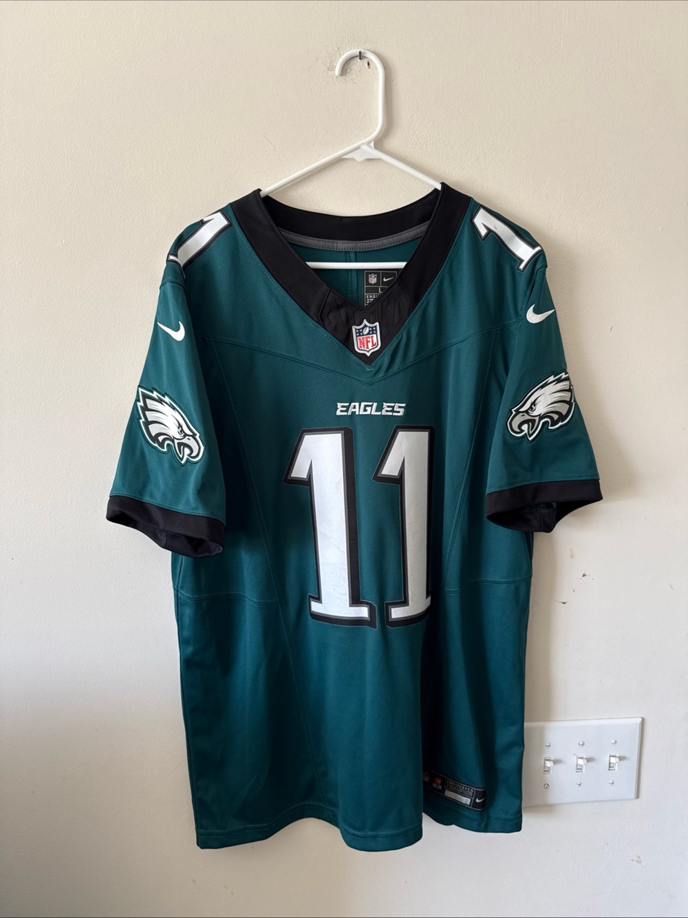 Men’s Nike AJ Brown #11 Philadelphia Eagles Vapor Lmtd Jersey Sz L - Green RARE